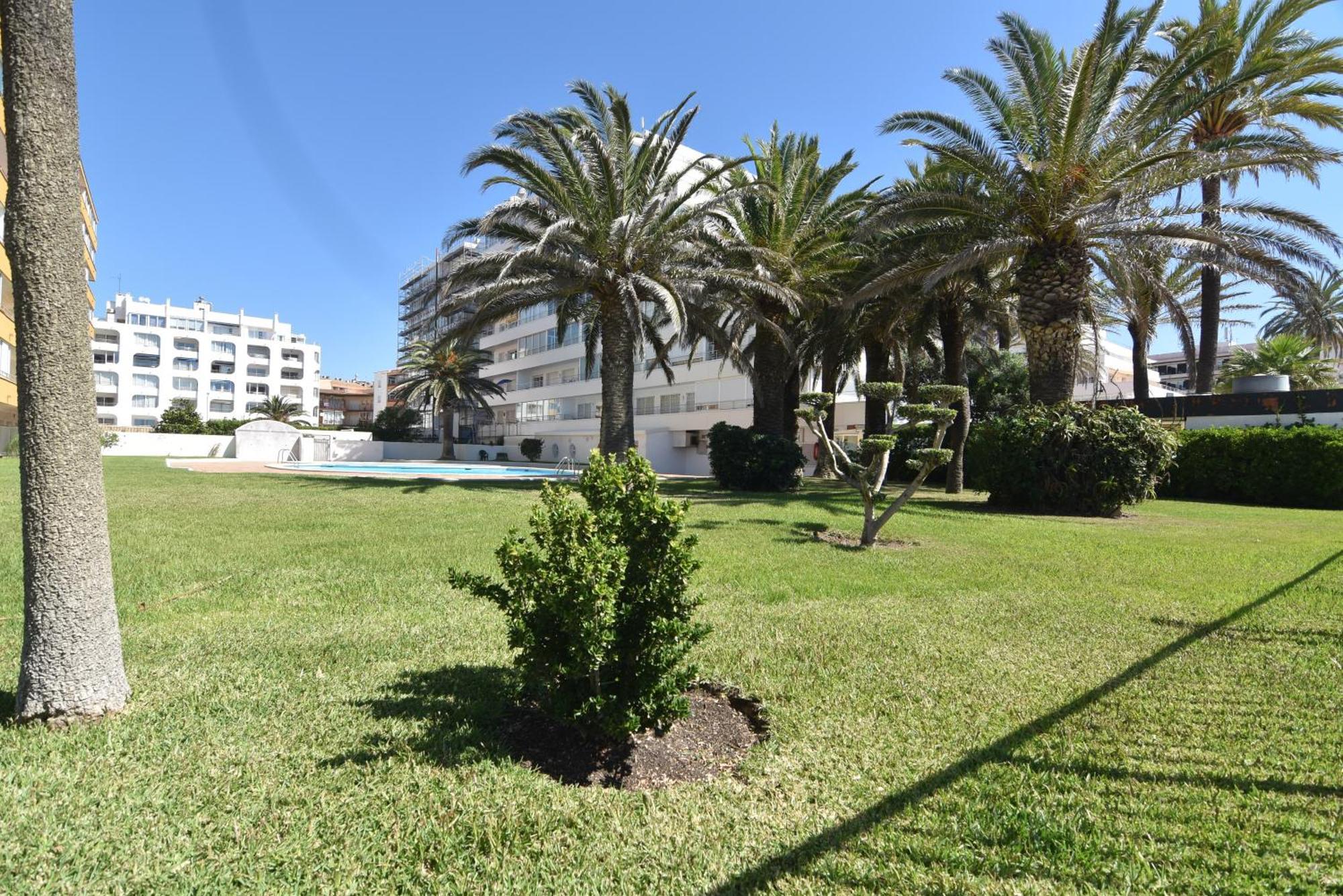 Rnet - Rhc 1712 Roses Holiday Center מראה חיצוני תמונה